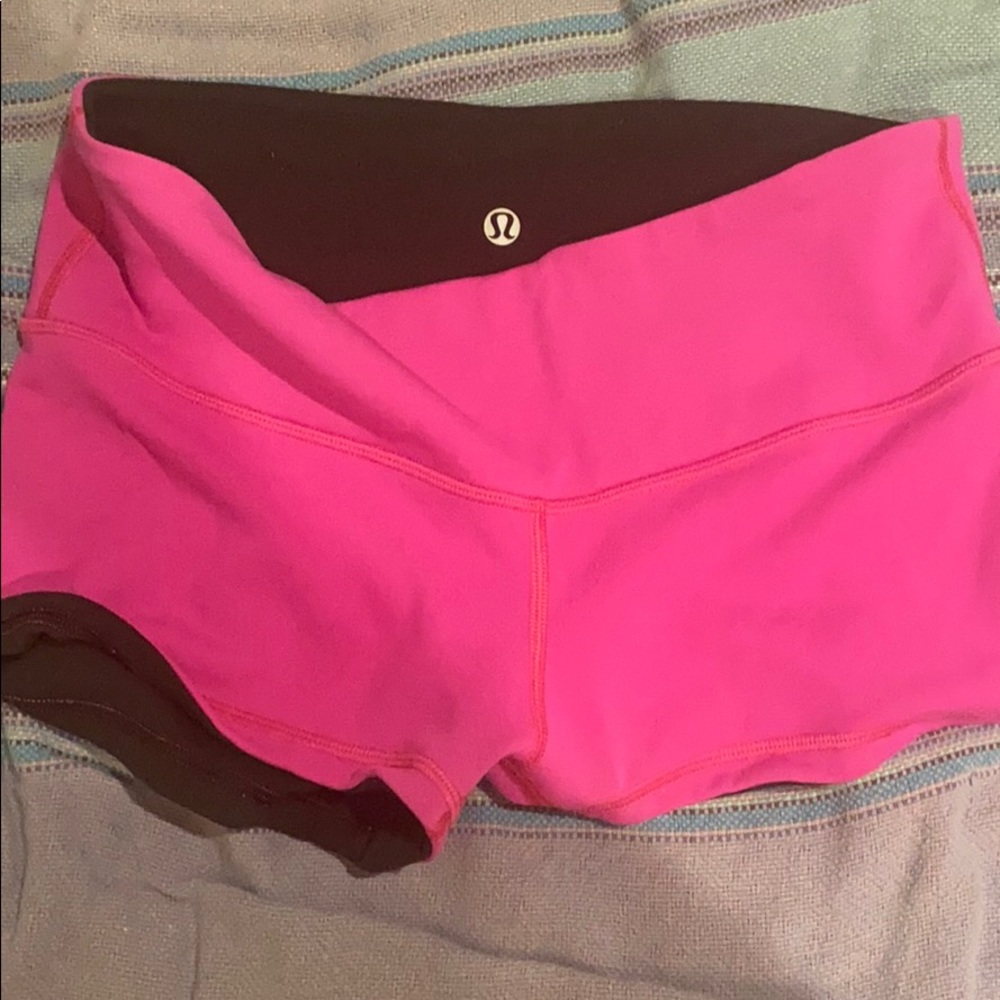 Lululemon booty Shorts